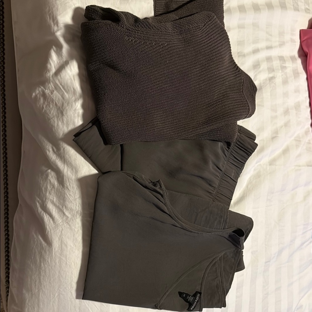 3 Piece Eileen Fisher Rye silk pants, tank and cardigan EUC